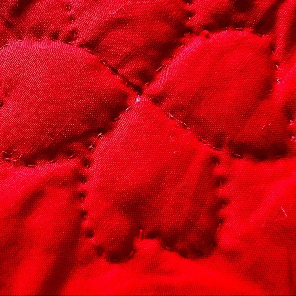 N/A 75”x86” vintage